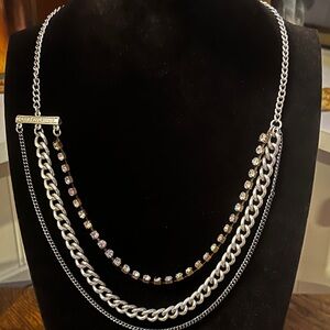 Double Rhinestone Silver Necklace by aéropostale